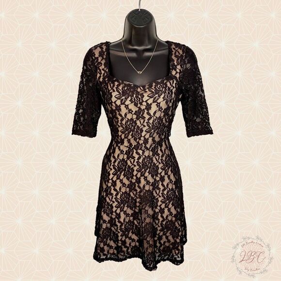 BCX Dresses & Skirts - Floral Lace Dress  